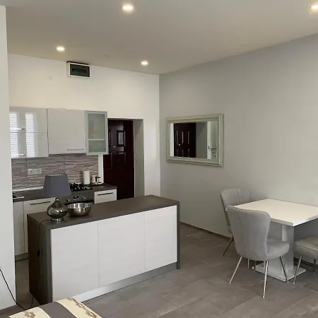 Zara City Apartments