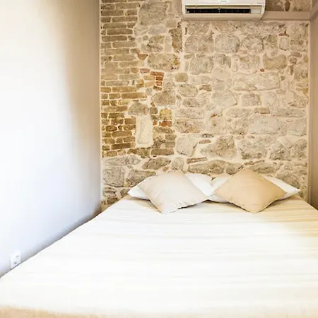 Zara City Apartments * ザダル